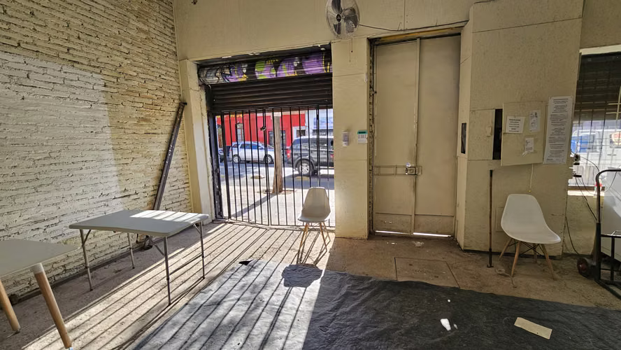 VENTA GALPON BODEGA COMERCIAL 267 M2 PORTUGAL AV MATTA