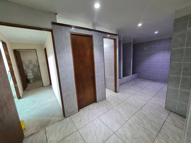 VENTA GALPON BODEGA COMERCIAL 267 M2 PORTUGAL AV MATTA