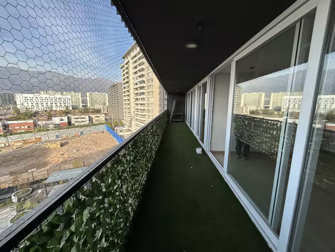 INCREIBLE DEPTO 3D 2B ESTACIONAMIENTO Y TERRAZA FRENTE MALL