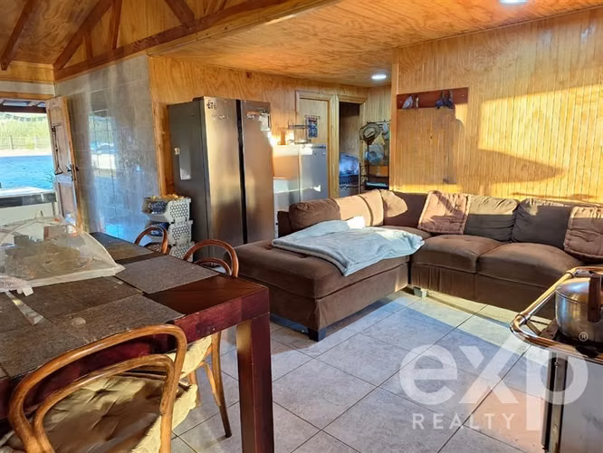 Casa en venta de 5 dorm. en Pichilemu