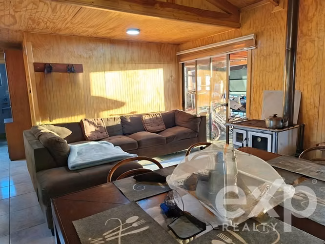 Casa en venta de 5 dorm. en Pichilemu