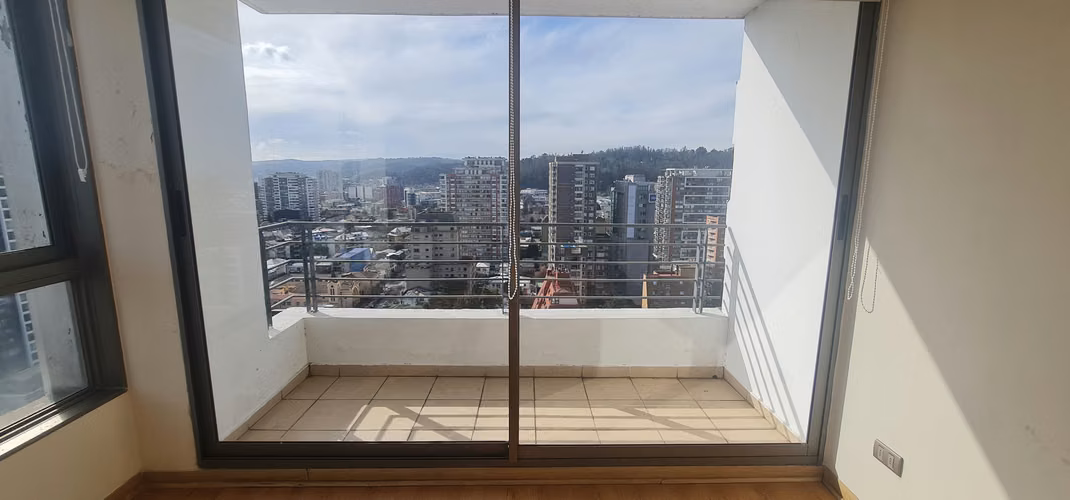 Amplio, Luminoso Y Céntrico Depto- 3d 2b Con Vista Despejada