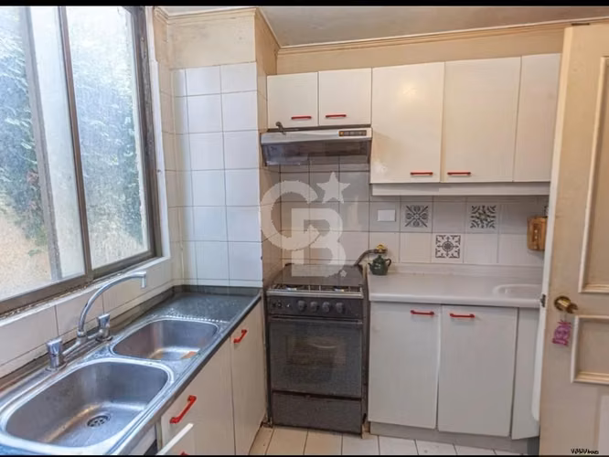 Departamento con amplios espacios y linda vista