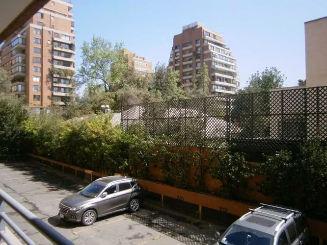 Excelente Ubicación a pasos Metro L1  1D/1B  (161510) - Imagen 9
