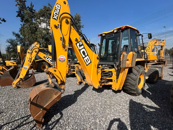 Retroexcavadora JCB 3CX 4X4 - 2021