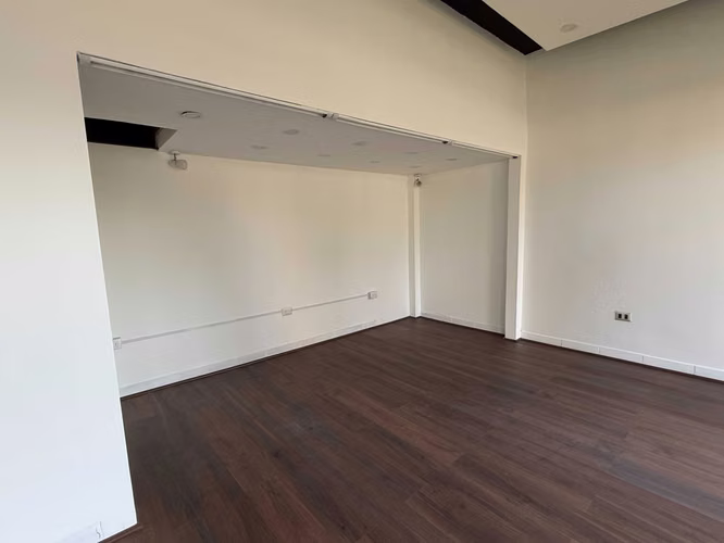 Excelente Local con Alta Visibilidad (161558)