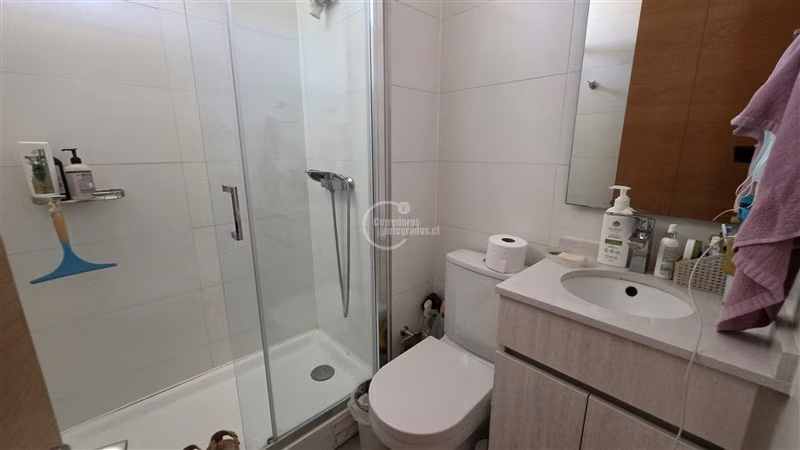 Venta depto 4 dorm. o 3 mas ss Barnechea, rooftop quincho FM