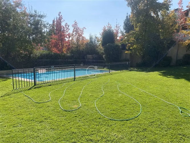 Casa en venta, condominio,4 dormitorios, Huinganal bajo.
