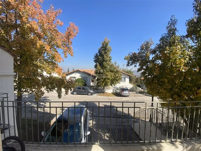 Casa en venta, condominio,4 dormitorios, Huinganal bajo.