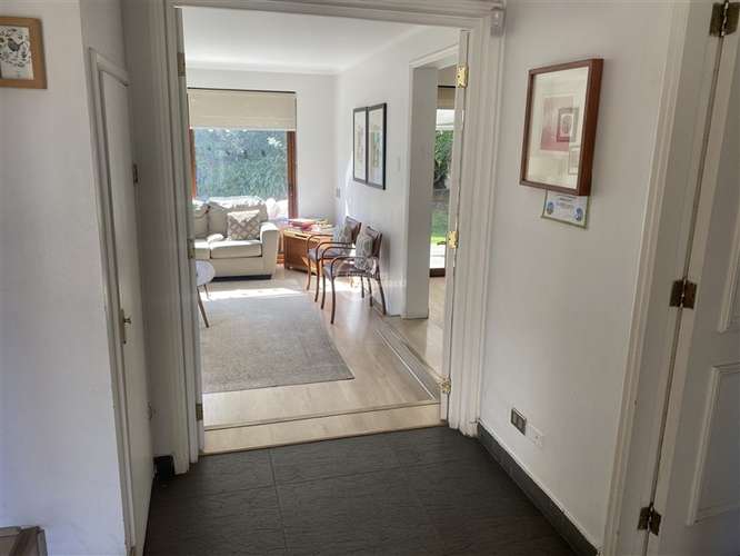 Casa en venta, condominio,4 dormitorios, Huinganal bajo.