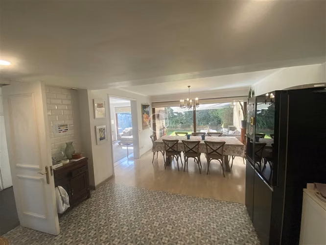 Casa en venta, condominio,4 dormitorios, Huinganal bajo.