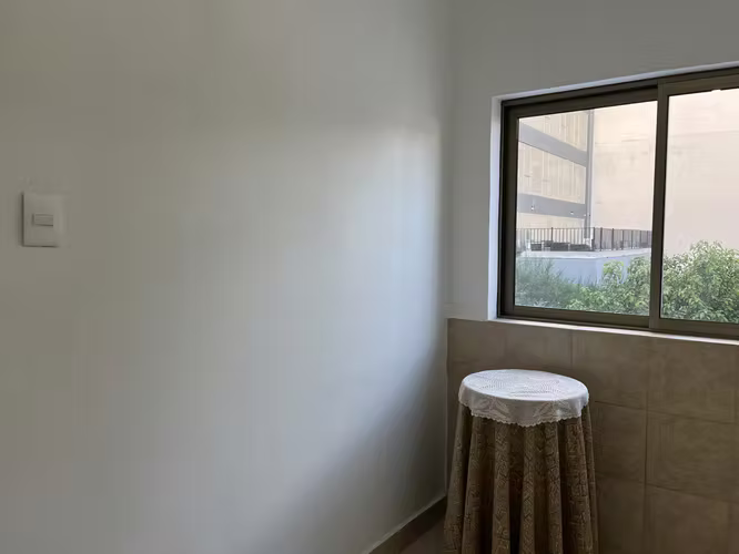 Central oficina, remodelada, sin gastos comunes. - Imagen 7
