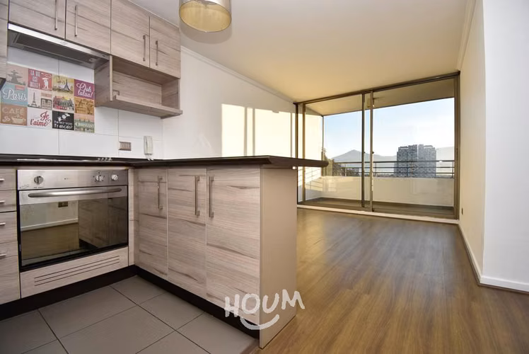 Departamento en Avenida Recoleta