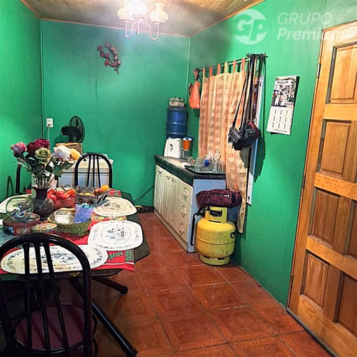 SE VENDE AMPLIA CASA EN BUIN 4D -1B ESTACIONAMIENTO TECHADO