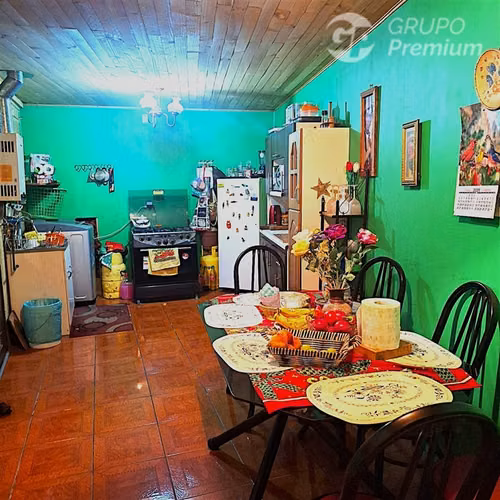 SE VENDE AMPLIA CASA EN BUIN 4D -1B ESTACIONAMIENTO TECHADO