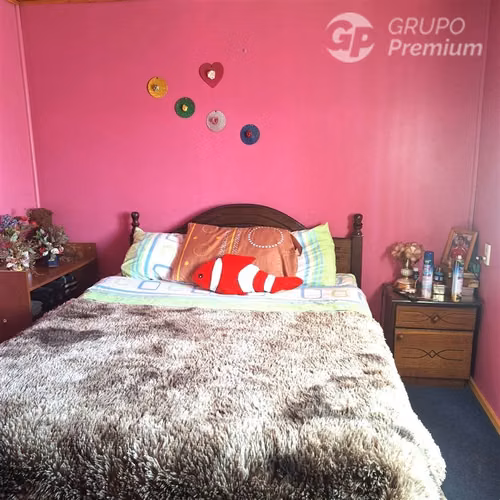 SE VENDE AMPLIA CASA EN BUIN 4D -1B ESTACIONAMIENTO TECHADO
