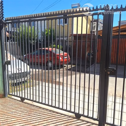 SE VENDE AMPLIA CASA EN BUIN 4D -1B ESTACIONAMIENTO TECHADO