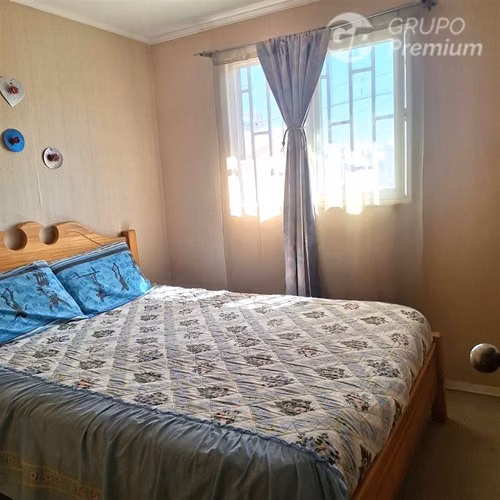 SE VENDE AMPLIA CASA EN BUIN 4D -1B ESTACIONAMIENTO TECHADO