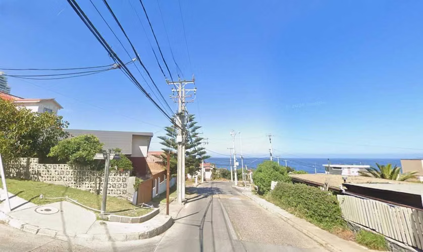 Casa para remodelar vista frontal al mar (161577)