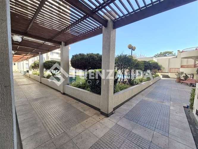 Departamento en venta de 2 dorm con estac en Santiago
