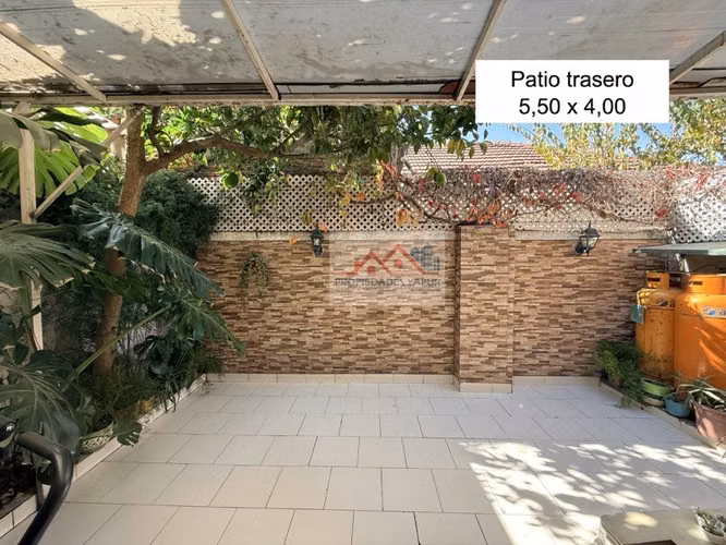 Casa 3 pisos 86/108 Los Olmos/Macul 3D 3B Mansarda Patio Est