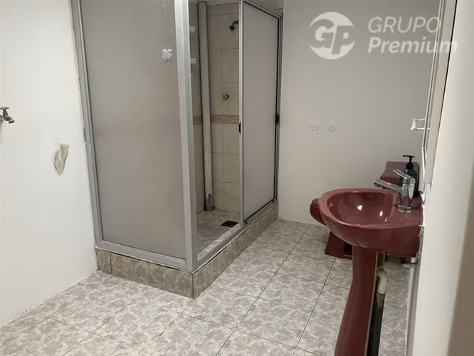 Casa en excelente ubicación Metro Las Parcelas-Av.Pajaritos