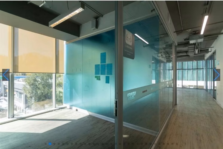 Arriendo OFICINA en Edificio Patio Vitacura