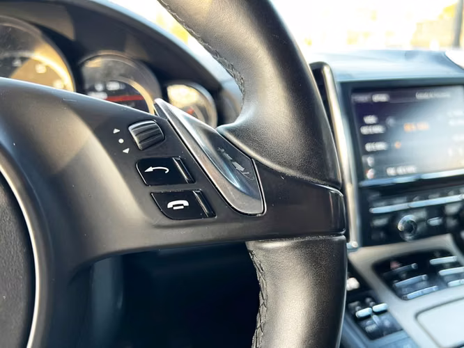 PORSCHE CAYENNE TURBO 4.8 2013