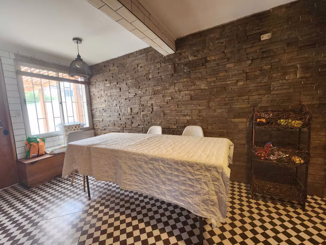 Vive en la Tranquilidad de Una Amplia Casa (161760)