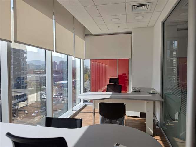Oficina Amoblada en Arriendo Edificio Britania