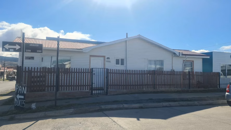 Arriendo Casa Esquina 3 dormitorios. Sector Arauco Sur. - Imagen 7