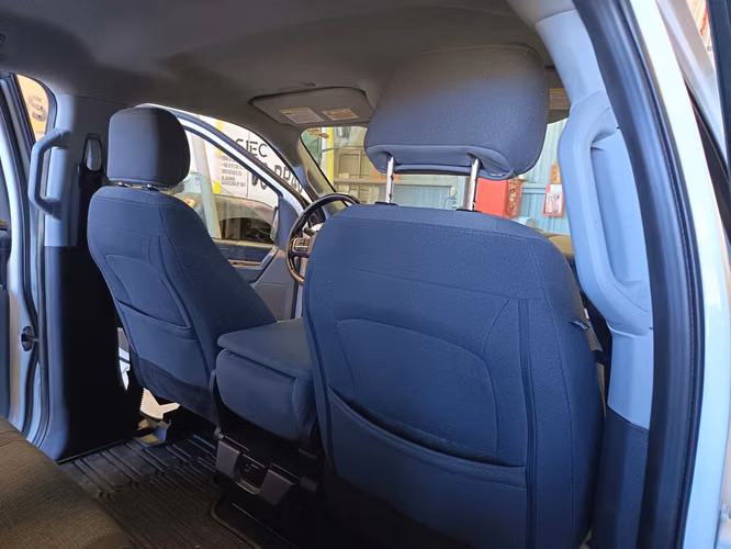 EXCELENTE CAMIONETA FORD 4X4 AUTOMÁTICA DOBLE CABINA