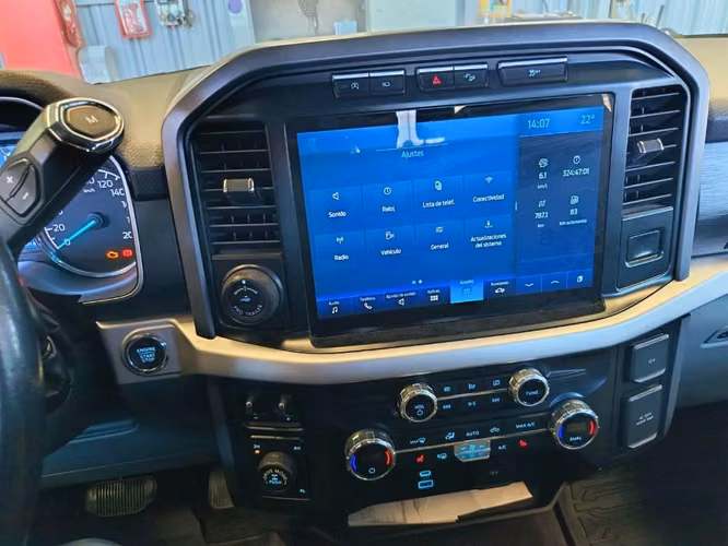 EXCELENTE CAMIONETA FORD 4X4 AUTOMÁTICA DOBLE CABINA