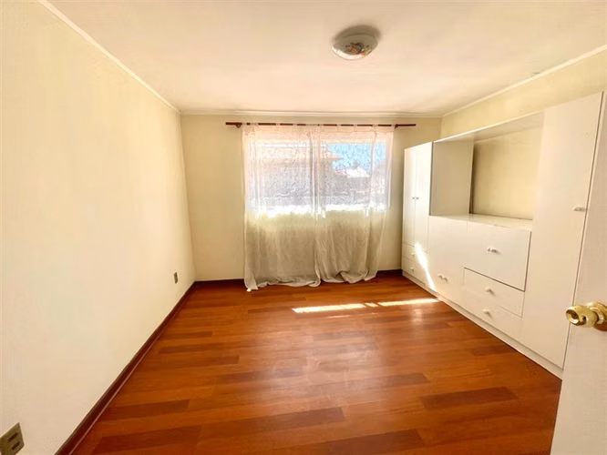 Arriendo casa en La Cruz.4 dormitorio,3baños,piscina,quincho - Imagen 10