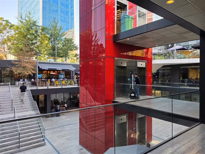 Local Comercial en Arriendo Las Condes apto para Peluquería