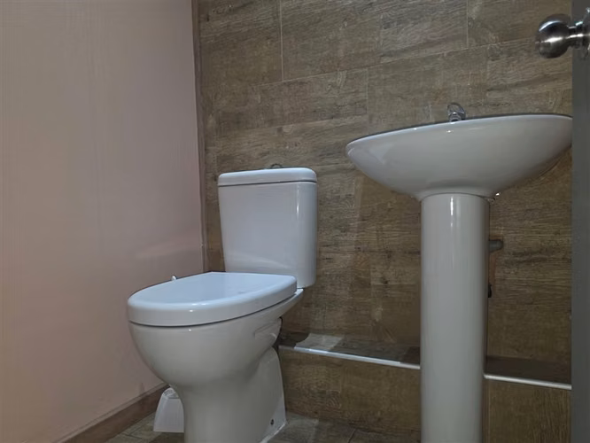Local Comercial en Arriendo Las Condes apto para Peluquería