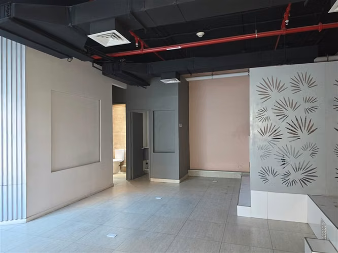 Local Comercial en Arriendo Las Condes apto para Peluquería