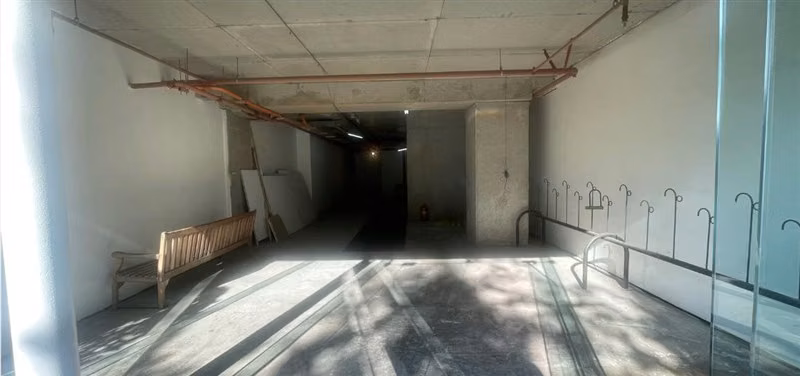 Arriendo Local Comercial Edificio Territoria en Las Condes