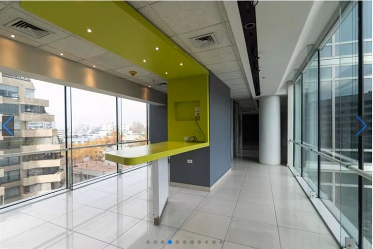 Arriendo OFICINA en Edificio Patio Lyon en Providencia