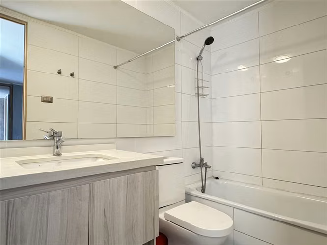 ARRIENDO DEPARTAMENTO LA REINA 3 DORMITORIOS 2 ESTACIONAMIEN - Imagen 16