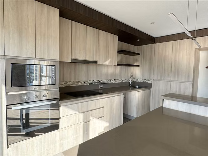 ARRIENDO DEPARTAMENTO LA REINA 3 DORMITORIOS 2 ESTACIONAMIEN - Imagen 9