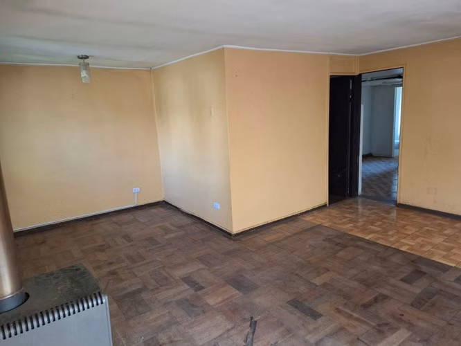 Casa de un piso, en Villa Pdte Ibañez