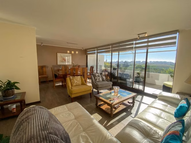 Se vende exclusivo dpto duplex con vista al Mar