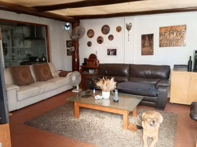 CASA MUY BIEN TENIDA LLEGAR Y HABITAR