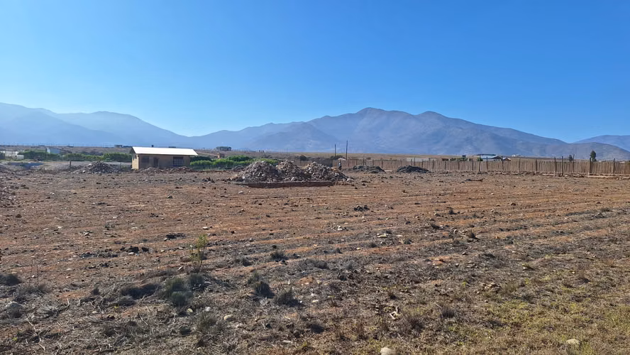 Parcela en Freirina