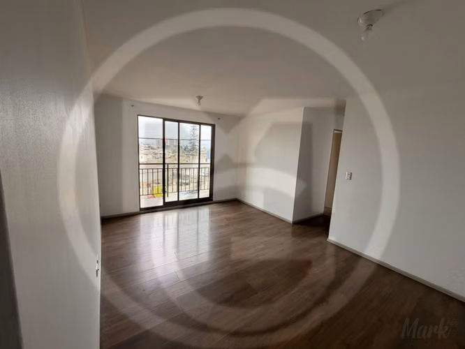 Arriendo espacioso departamento incluye Gc (161550)