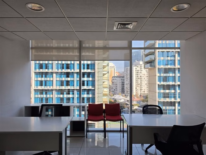 Oficina en Arriendo Metro Manquehue