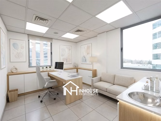 Clínica en venta en Las Condes