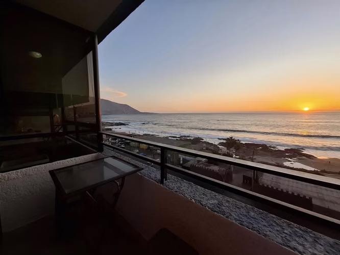 Venta Dpto 1D, 1B, amoblado, vista al mar, Edificio Los Delfines , IQUIQUE - Imagen 3
