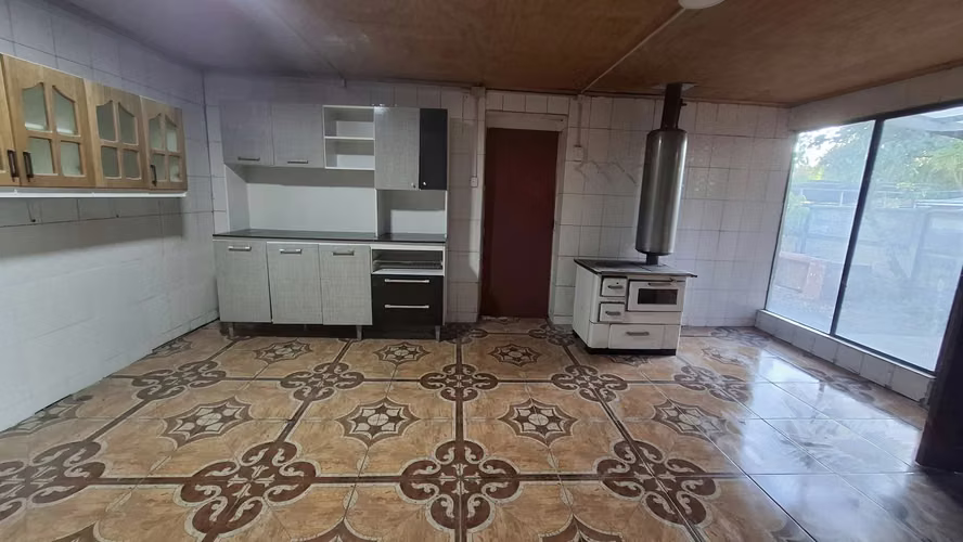 Venta casa 3 Dormitorios, 1 B cercana a Universidad y Hospital de Victoria